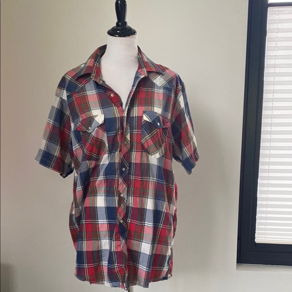 Vintage Wrangler Red and Blue Plaid Casual Shirt